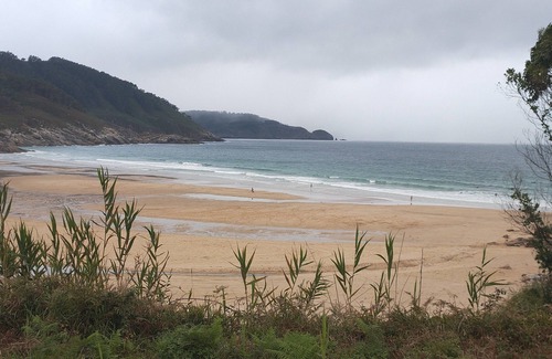 San Cibrao Appartement | The peace train in front of the beach
