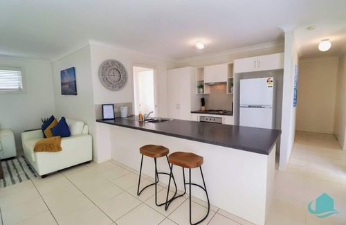 Marmong Point Maison | The Pelicans Rest - Close to boat ramp and marina