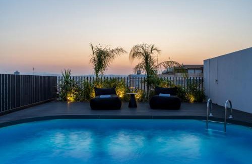 Larnaca Appartement | The Penthouse - 3BR Seaview with Private Pool in Larnaca