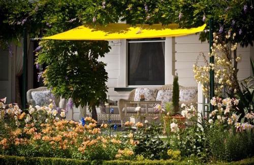 Blenheim Hôtel | The Peppertree Luxury Accommodation