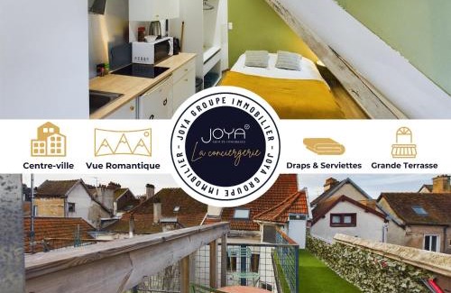 Old Town Appartement | The Perchoir - Rooftop Terrace in Troyes