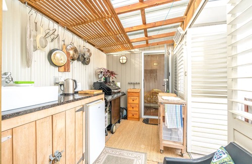 Surfdale Cabine | The Perfect Hideaway! 10 sq mts of Clever Organisation With Thoughtful Design