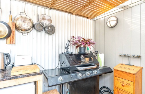 Surfdale Cabine | The Perfect Hideaway! 10 sq mts of Clever Organisation With Thoughtful Design