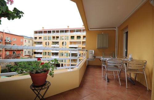 Quartier du Port Appartement | L'appartement de vacances idéal avec balcon et clim !