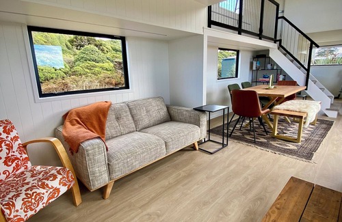 Surat Bay Cabine | The perfect Jacks Bay retreat