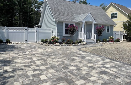 Manahawkin Maison | The Perfect Shore House in Beach Haven West, Pool, Spa, Firepit, 5 Mins To LBI