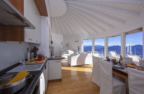 Pollino Appartement | Le loft à la vue parfaite, Premeno, Italie