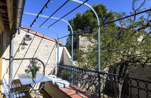 Belesta Cottage | The Pergola - The House of the Castle by Domaine RIBERACH