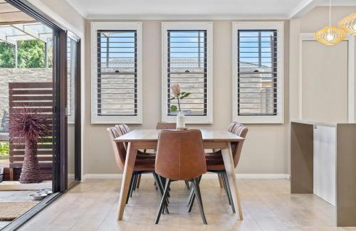 Toukley Maison | The Pet Friendly Pool House