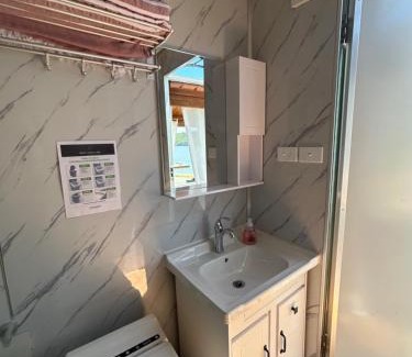 Havelock Maison | The Petite Suite