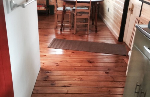 Town of Jerusalem Cottage | Le Pickerel Inn au 450 Crescent Beach