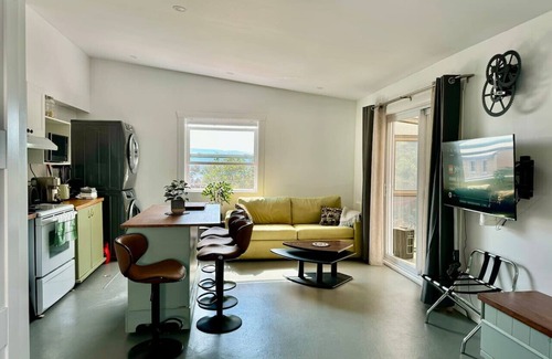 Grandes-Bergeronnes Appartement | La Cabine du Pilote avec Solarium