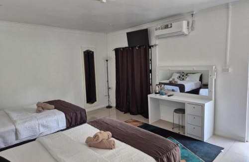 Ba Appartement | The Pine Lodge Accomodation