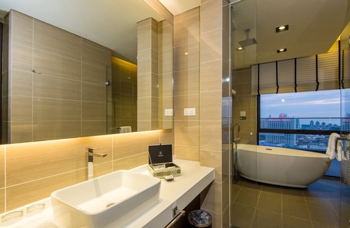 Tanjong Bidara Hôtel | The Pines Melaka