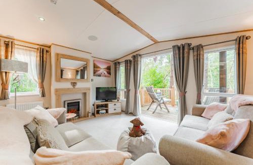 Weybourne Maison | The Pines - Norfolk Cottage Agency