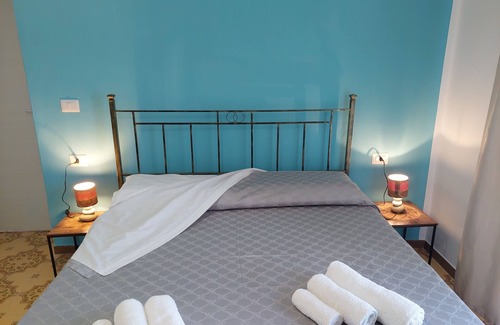 Carbonia Appartement | The Pintadera of Sardinia Iun R6887