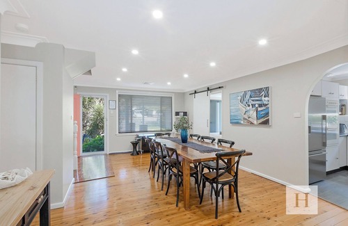 Gwandalan Maison | LA Central Coast PLACE-