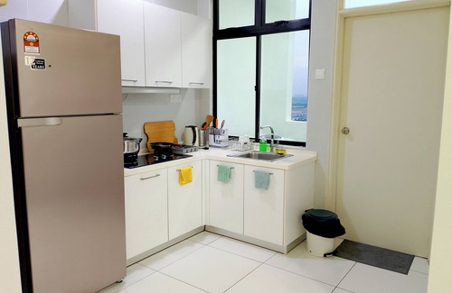 Taman Bukit Mewah Maison | The Platino - Located next to Paradigm mall.