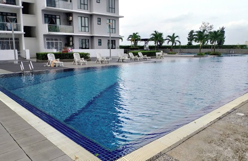 Taman Bukit Mewah Maison | The Platino - Located next to Paradigm mall.