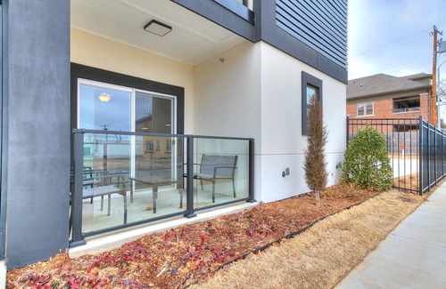 Central Oklahoma City Copropriété | The Plaza VIP Lodge #3