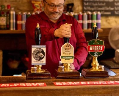 Kelmscott Hôtel | The Plough Inn