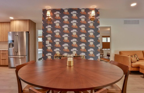 El Dorado Maison | The Plover Home. Newly remodeled for comfort & style! 3B. 2 kings + 1 double.