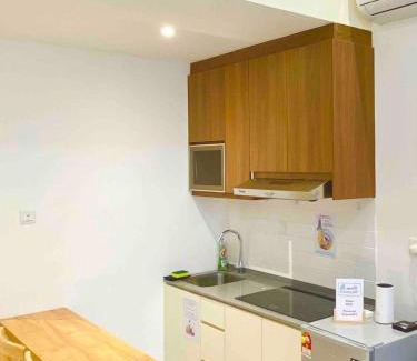Taman Charming Appartement | The Podium-Studio-Free 1 Parking-6 Pax-D335B