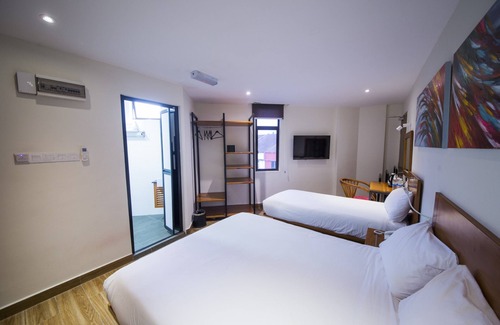 Taman Tampoi Indah Hôtel | The Point Boutique Hotel