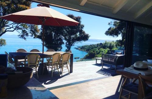 Acacia Bay Maison | The Point Luxury Villa