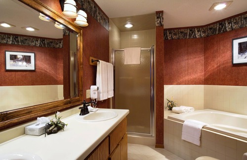 Minocqua Hôtel | The Pointe Hotel and Suites