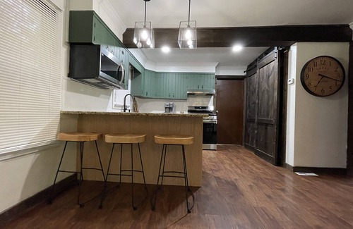 Town of Concord Maison | The Pond House in Springville!