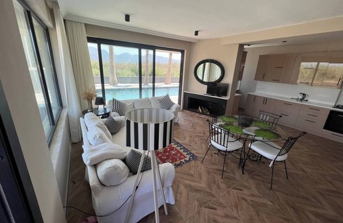 Dalaman Maison | The pool house time