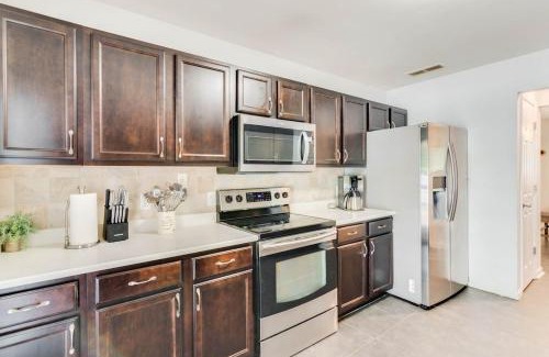 Conyers Maison | The Poolside 4BR Stylish Luxury Sanctuary