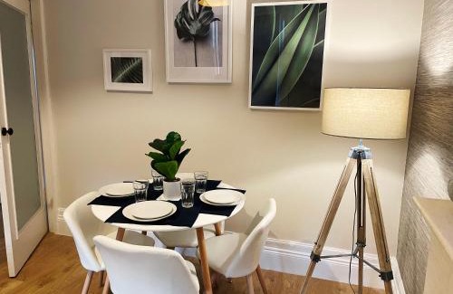 Greenock Appartement | The Portside Apartment