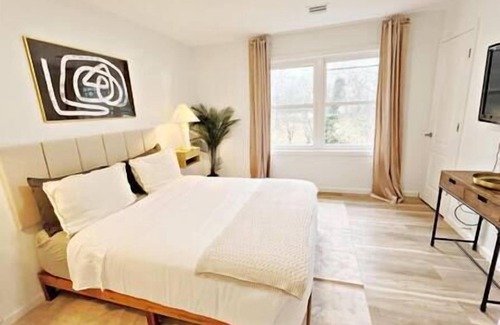 South Plainfield Maison | The Posh Living Experience