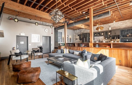 Downtown Nashville Appartement | The Producer's Loft - Steps from Broadway Bars
