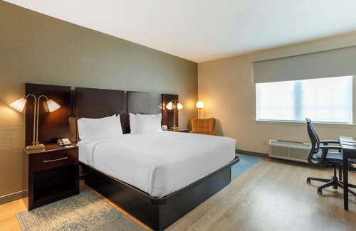 King of Prussia Hôtel | The Prussia Hotel, BW Signature Collection by Best Western
