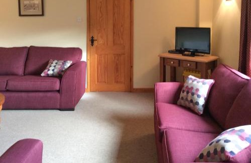Hawkesbury Upton Maison | The Pump House
