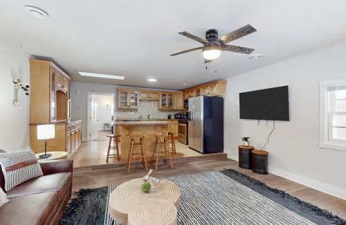 Manitowish Waters Maison | The Pup House