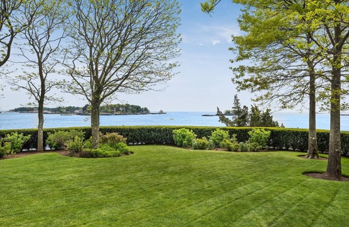Branford Maison | The Queen of the Thimble Islands