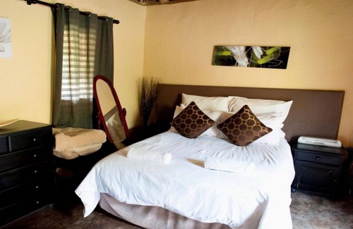 Hlotse Maison | Les cabanes Riverside-Bed-Size-Bed
