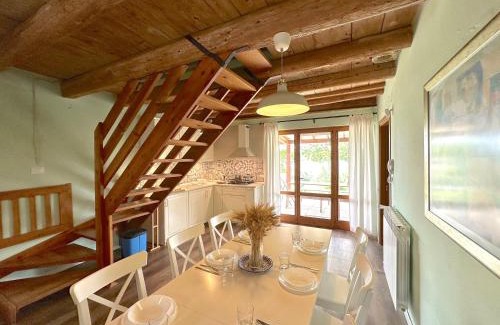 Bettolelle Appartement | The Quercia in historic villa with pool in Senigallia