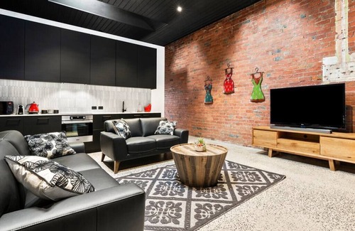Geelong West Maison | The Radford on Elizabeth