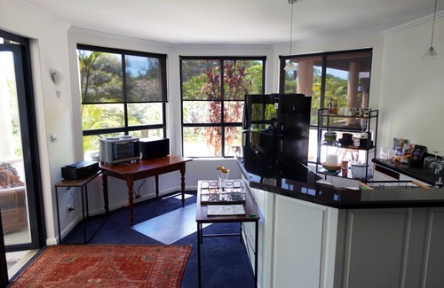 Ewingsdale Appartement | The Raffles in Byron! Beautiful, Colonial style luxury! Absolutely Huge!
