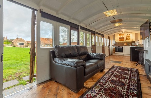 Melton Constable Appartement | The Railway Carriage, Melton Constable, Norfolk