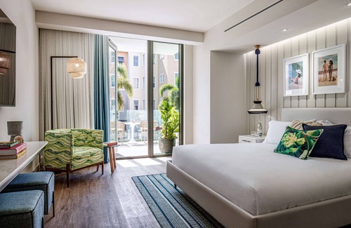 Pineapple Grove Arts District Hôtel | The Ray Hotel Delray Beach, Curio Collection by Hilton
