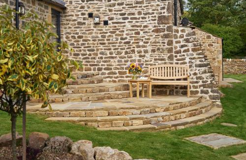 Yockenthwaite Maison | The Reading Rooms