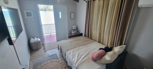 Pedernales Maison | The Red Door Beach House, Buye Beach