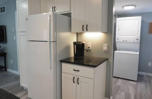 Conneaut Lake Appartement | The Red Haven at Conneaut Lake