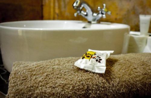 Tzaneen Maison | The Red Oak Guesthouse